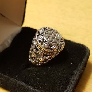 Vintage Jewelry - Vintage Sterling Silver Ring Vintage Jewelry - Vintage Sterling Silver Ring